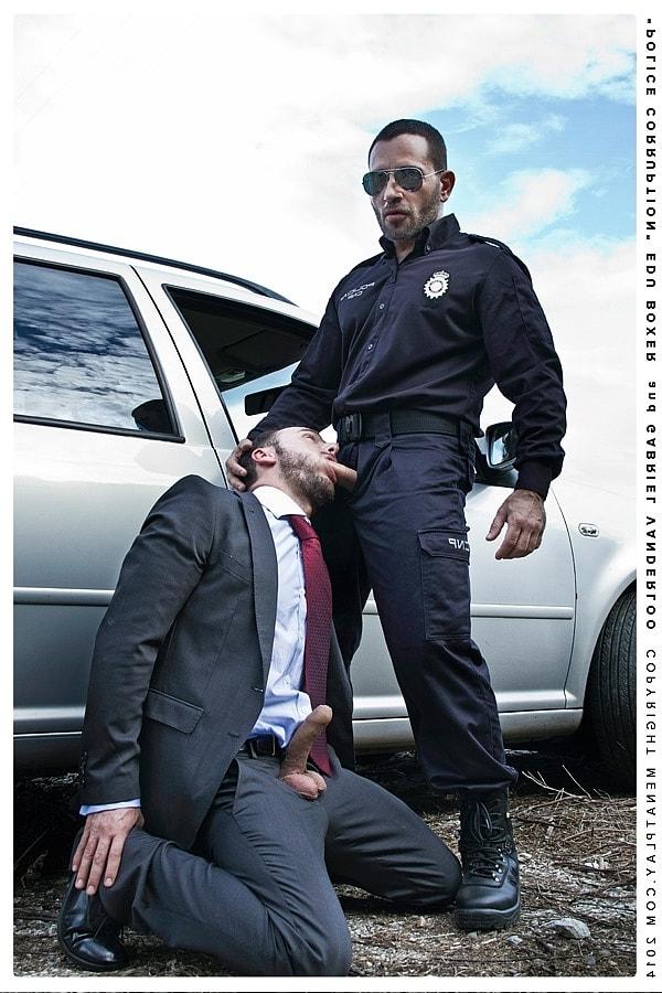 20P Gay policeman Edu Boxer has a doggystyle anal quickie with a hot bottom