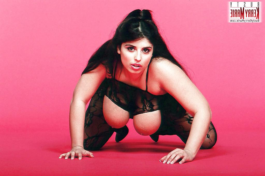 16P European babe Kerry Marie loosing huge boobs from crotchless bodystocking