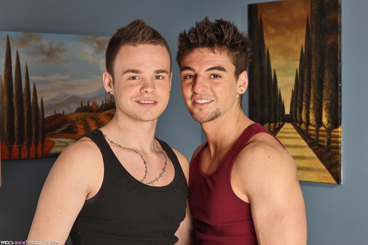 20P Hot gays Johnny Torque and Joey Hard ride each other's stiff dongs