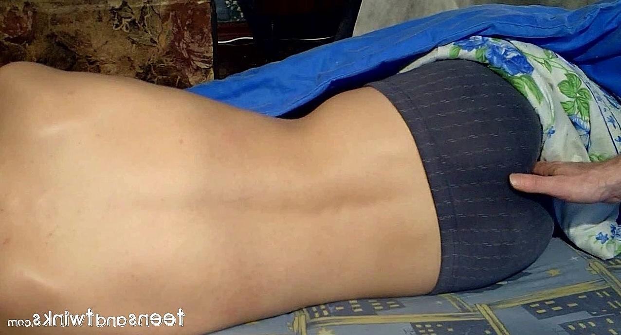 20P Skinny twink Sydney gets an anal fingering & a handjob while sound asleep