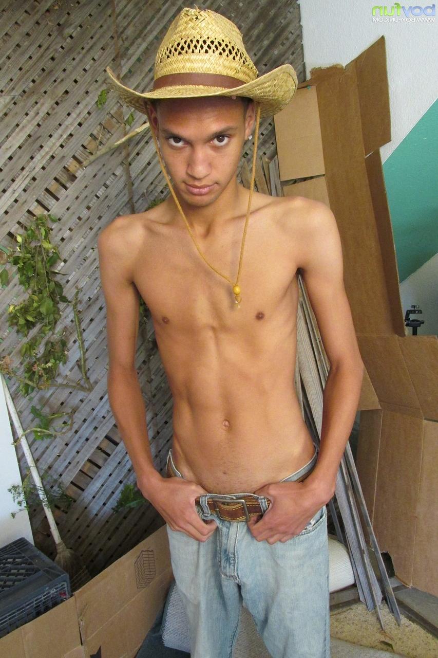 20P Boy Fun Brody Wilde