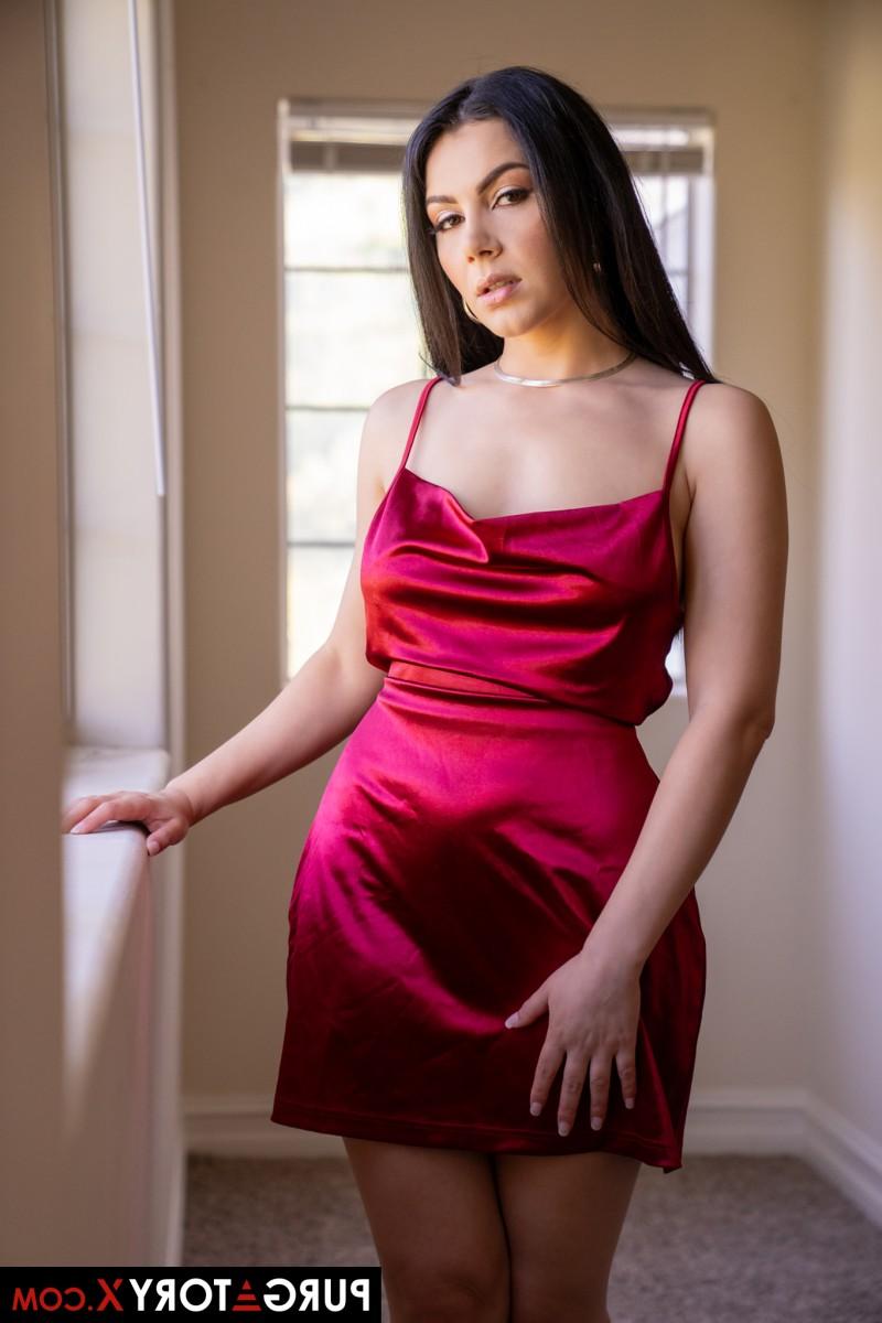 15P Lesbianas calientes Valentina Nappi y Gizelle Blanco se follan los coños con los dedos