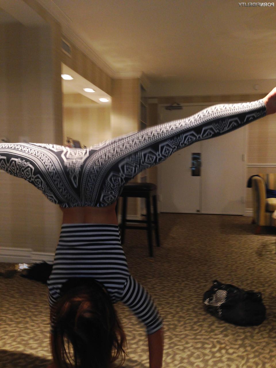 16P Flexible Kelsi Monroe shows off her legs and ass & gets groped by Ryan Madison