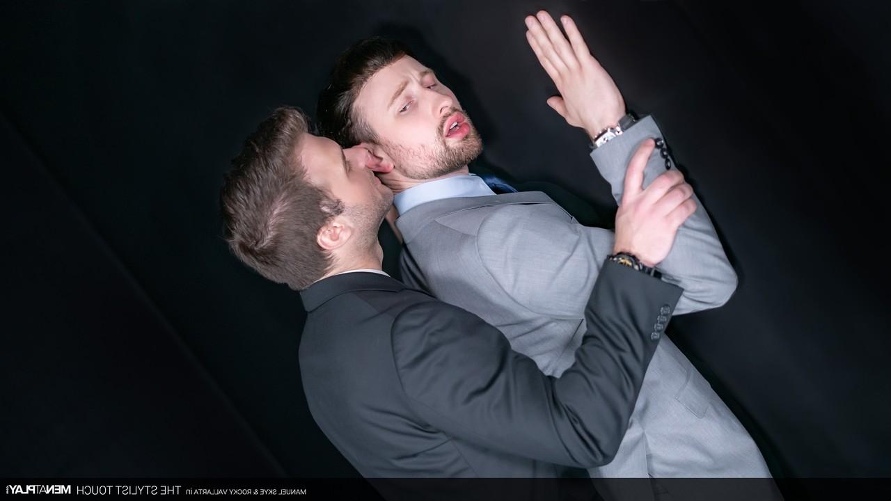 20P Caras gays gostosos Drew Dixon e Gabriel Clark fodem forte anal
