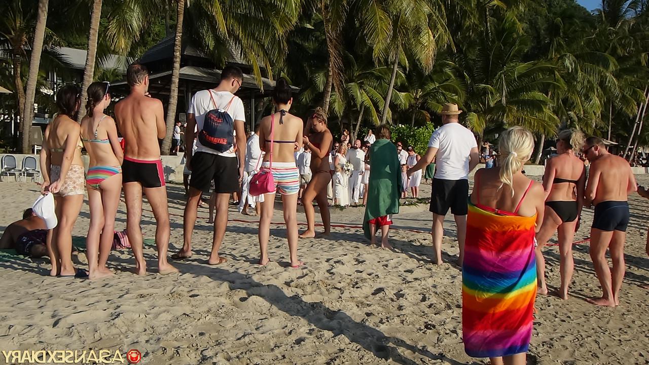 17P A amadora sexy Kat D mostra sua buceta aparada de perto depois do sexo POV