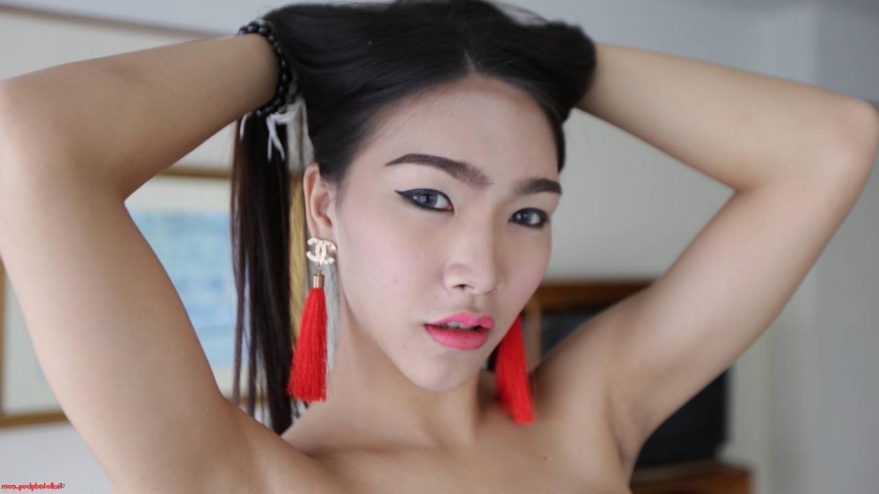 12P Hello Ladyboy performed by Lvy Hot Pictures