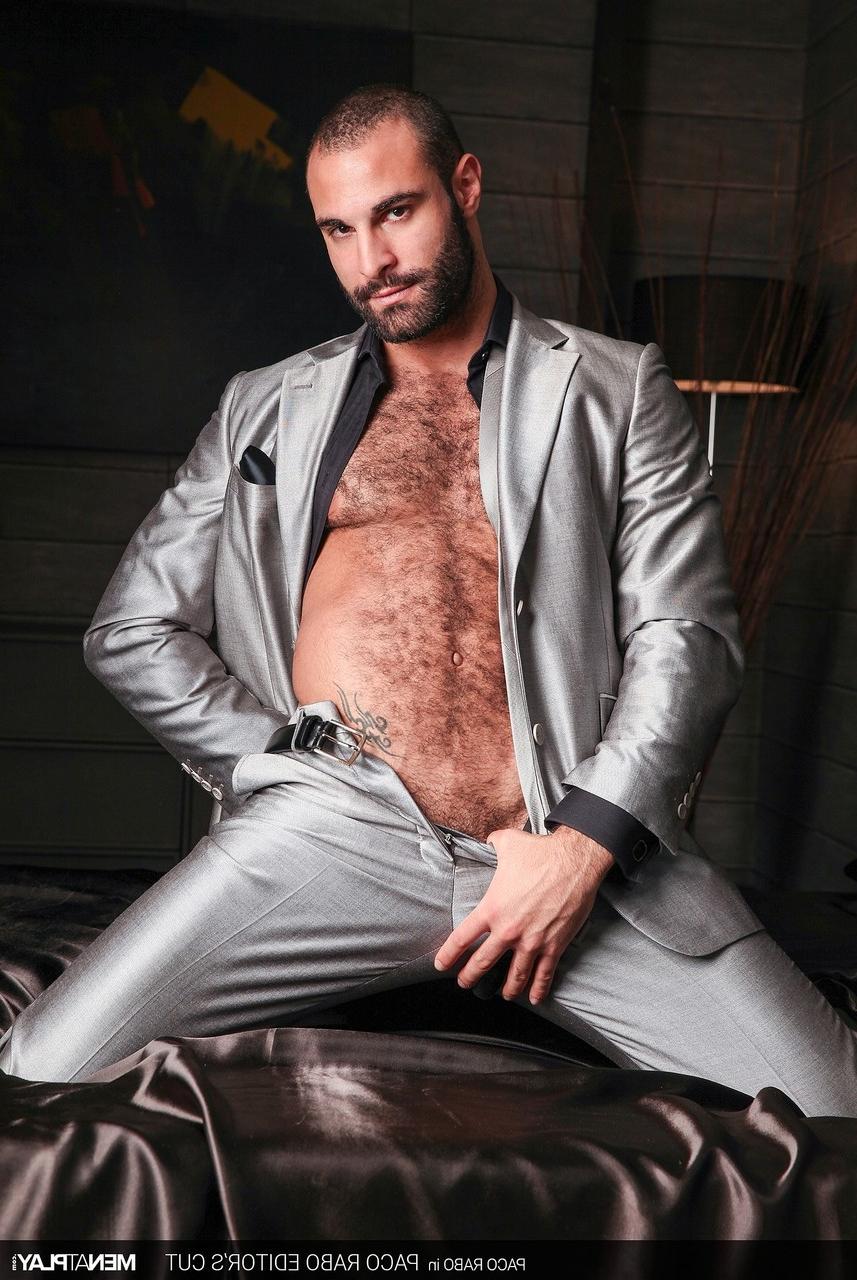 20P Muscular gay Paco Rabo fists his anal love hole during a sexy striptease
