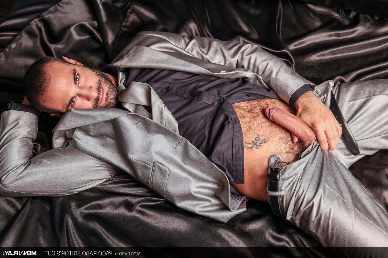 20P Muscular gay Paco Rabo fists his anal love hole during a sexy striptease
