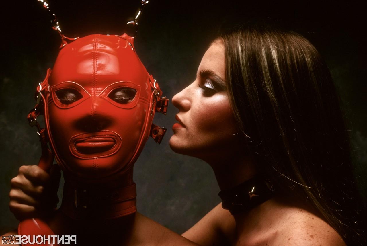 15P Hottie in a sexy red latex outfit gets dominated and punished by blonde Femdom
