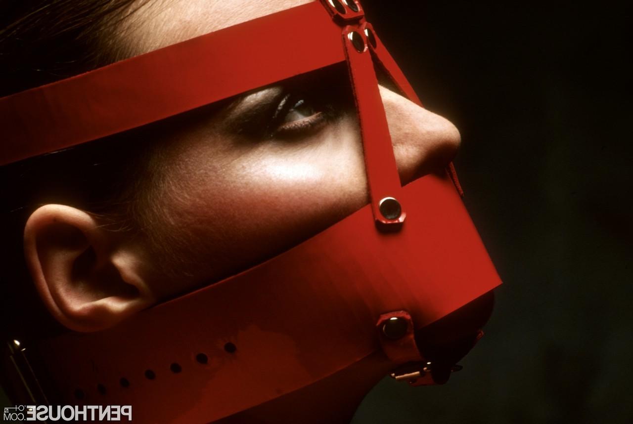 15P Hottie in a sexy red latex outfit gets dominated and punished by blonde Femdom