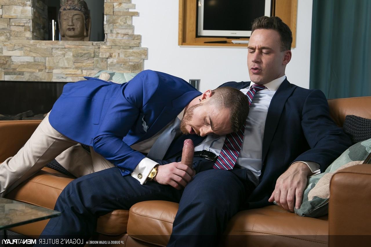 20P Amigos gays excitados JP Dubois e Logan Moore transam depois de uma reunião