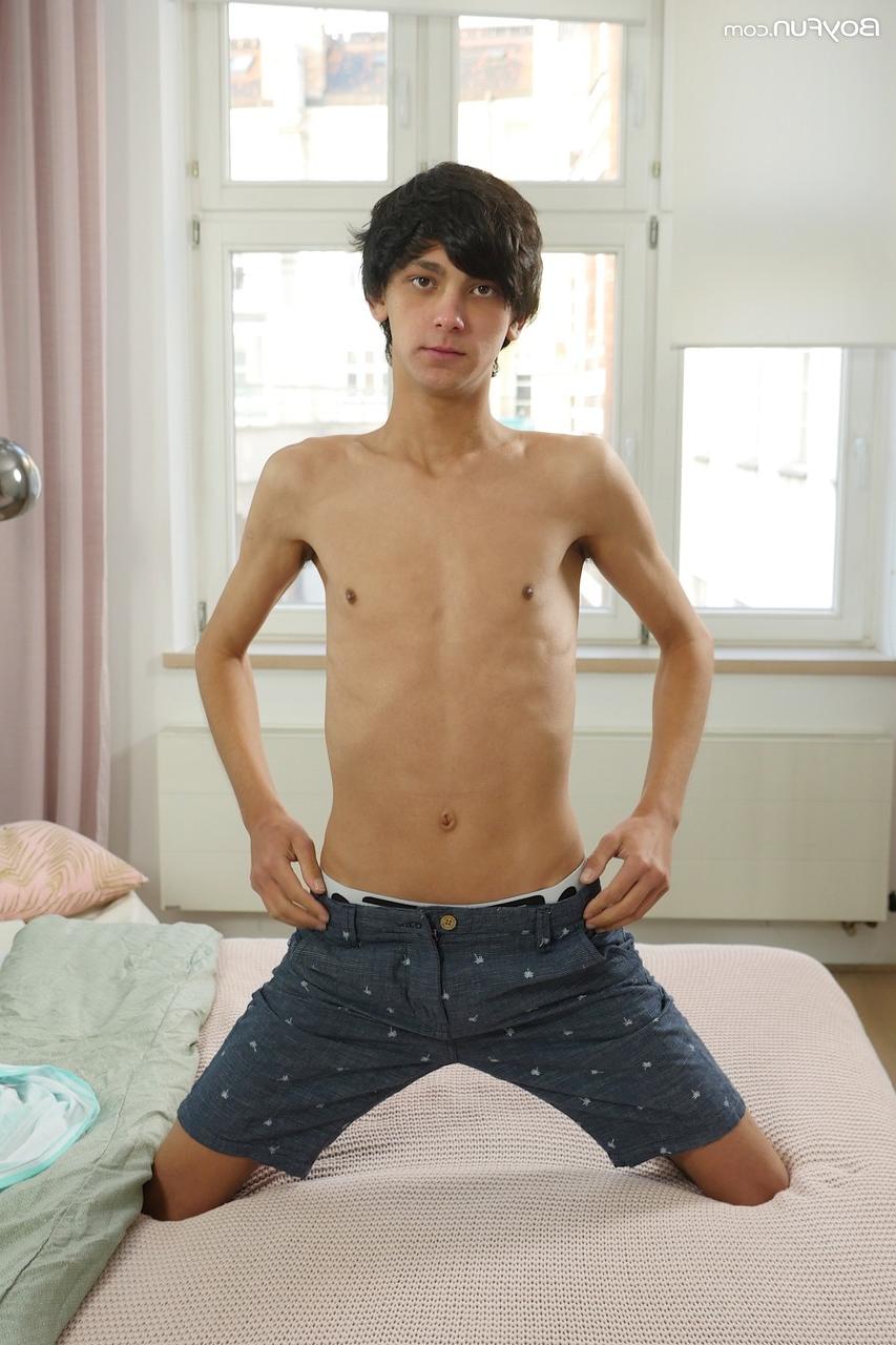 20P Boy Fun Carlos Costa