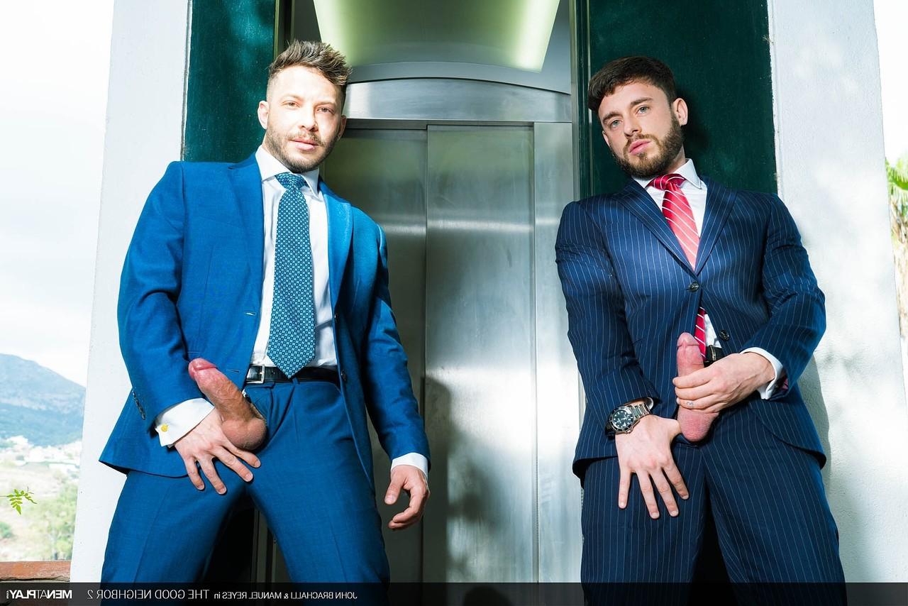 20P Os gays John Brachalli e Manuel Reyes se trocam e fazem sexo anal selvagem