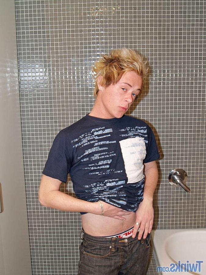 20P Good-looking twink Shayne H plays with his small dick in the bathroom