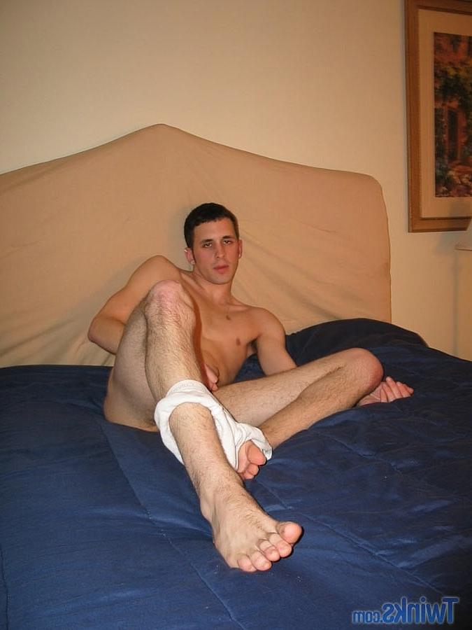 20P Horny twink Nate L slowly doffs his undies and jerks off his big cock
