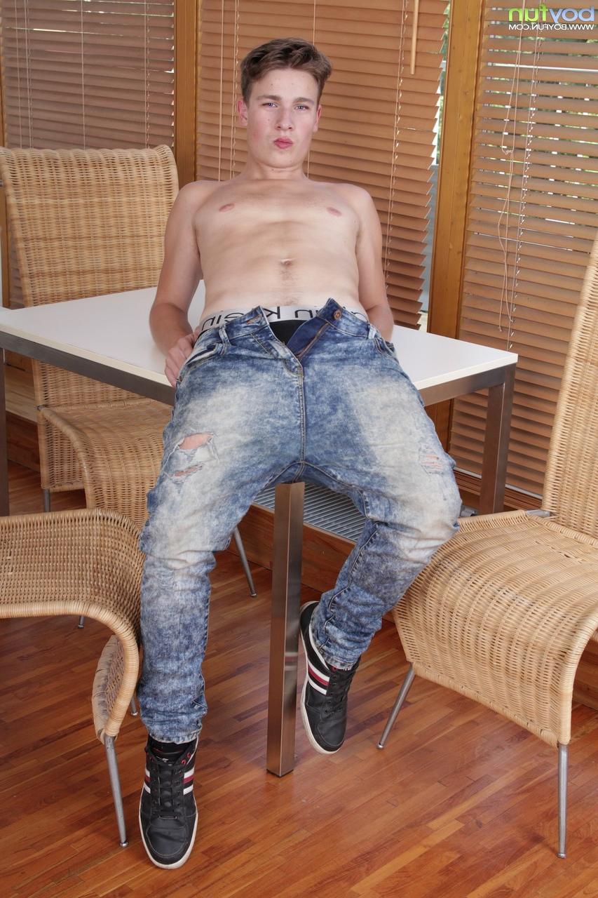 20P Boy Fun Adam Pick