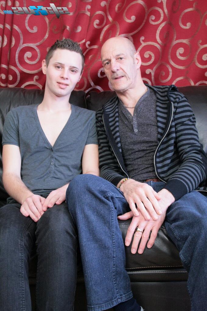 20P Gay daddy analizes a hung twink after giving each other a hot blowjob