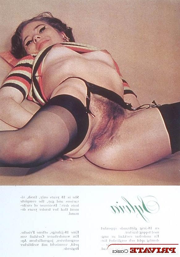 11P Modelos pornôs vintage sexy mostrando buceta peluda gostosa usando meias