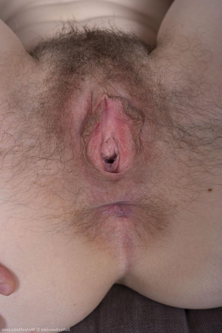 20P Tattooed vixen Babychocolate spreading and toying her hairy pussy