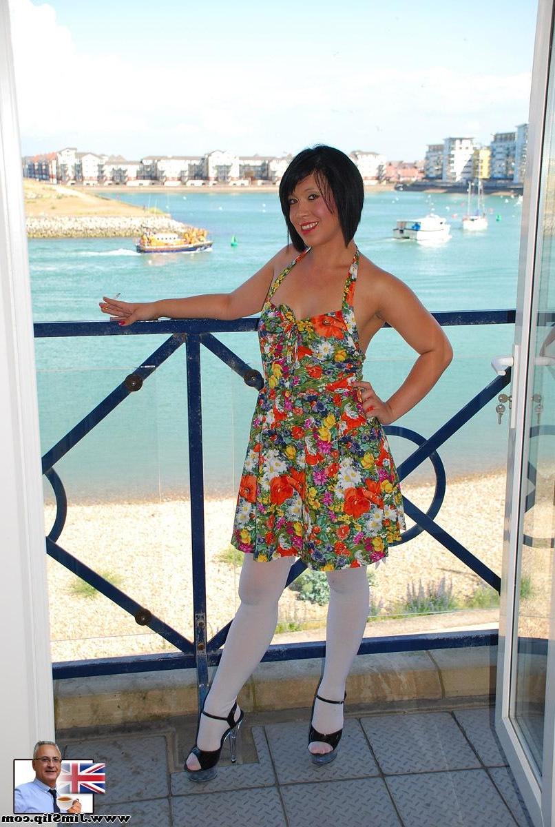 19P Stunning dark haired chick Hannah posing in stockings before hot fuck