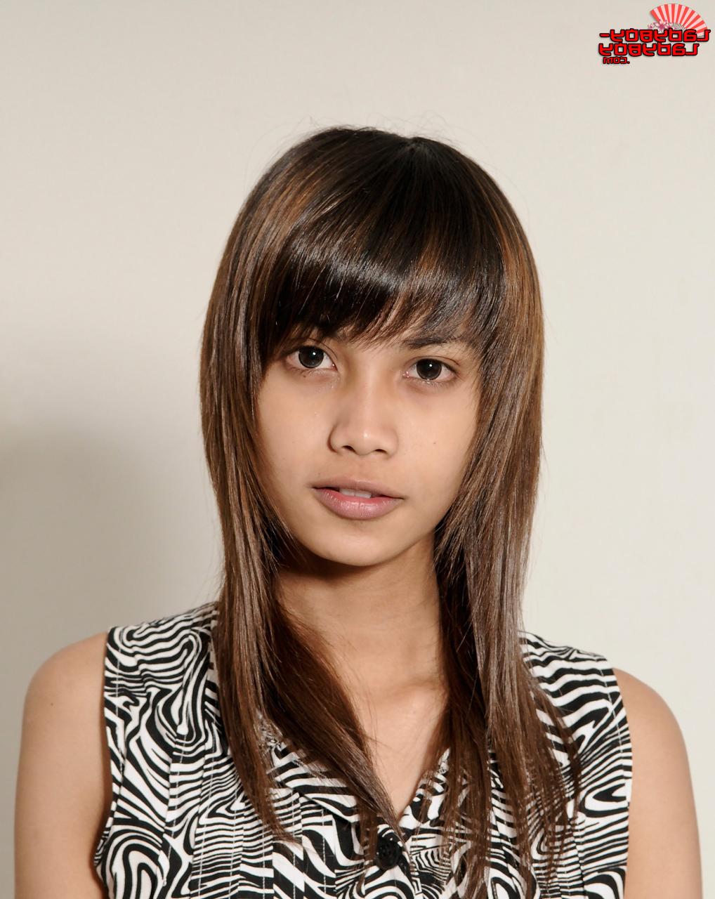15P Ladyboy Ladyboy Nue Galerie