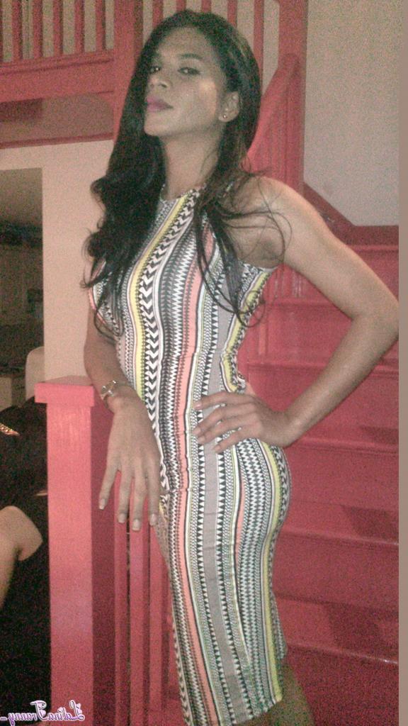 12P Latina Tranny avec Nicole Montero Sex Gallery