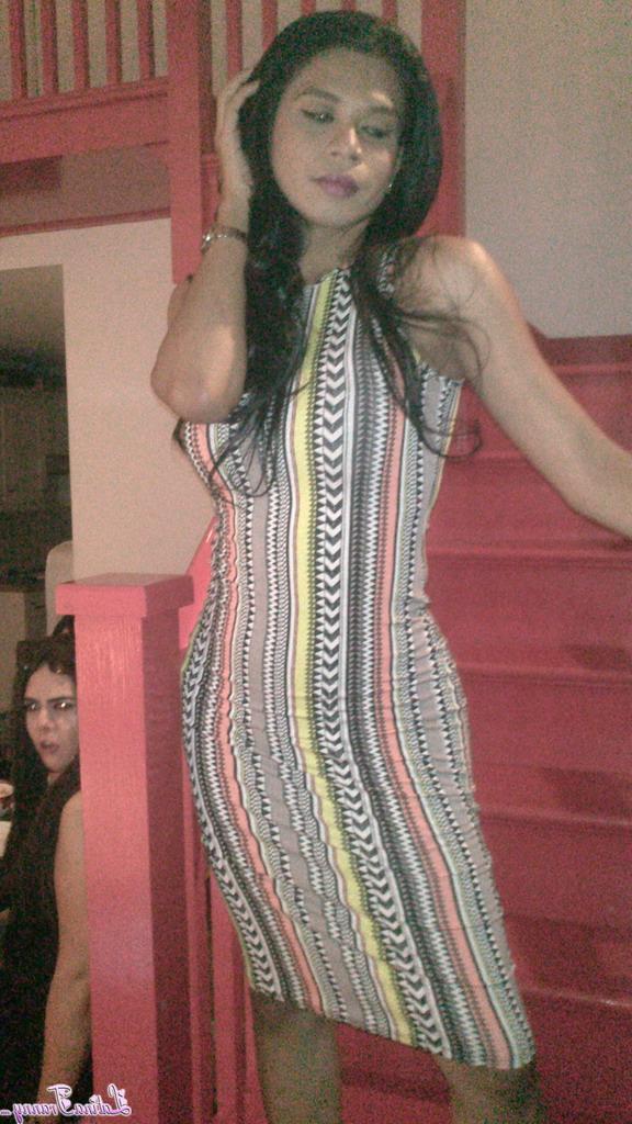 12P Latina Tranny avec Nicole Montero Sex Gallery