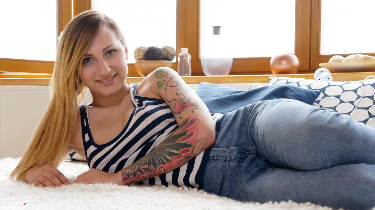 17P Teen Christie Starr relaxes playing with her big vibrator being alone at home