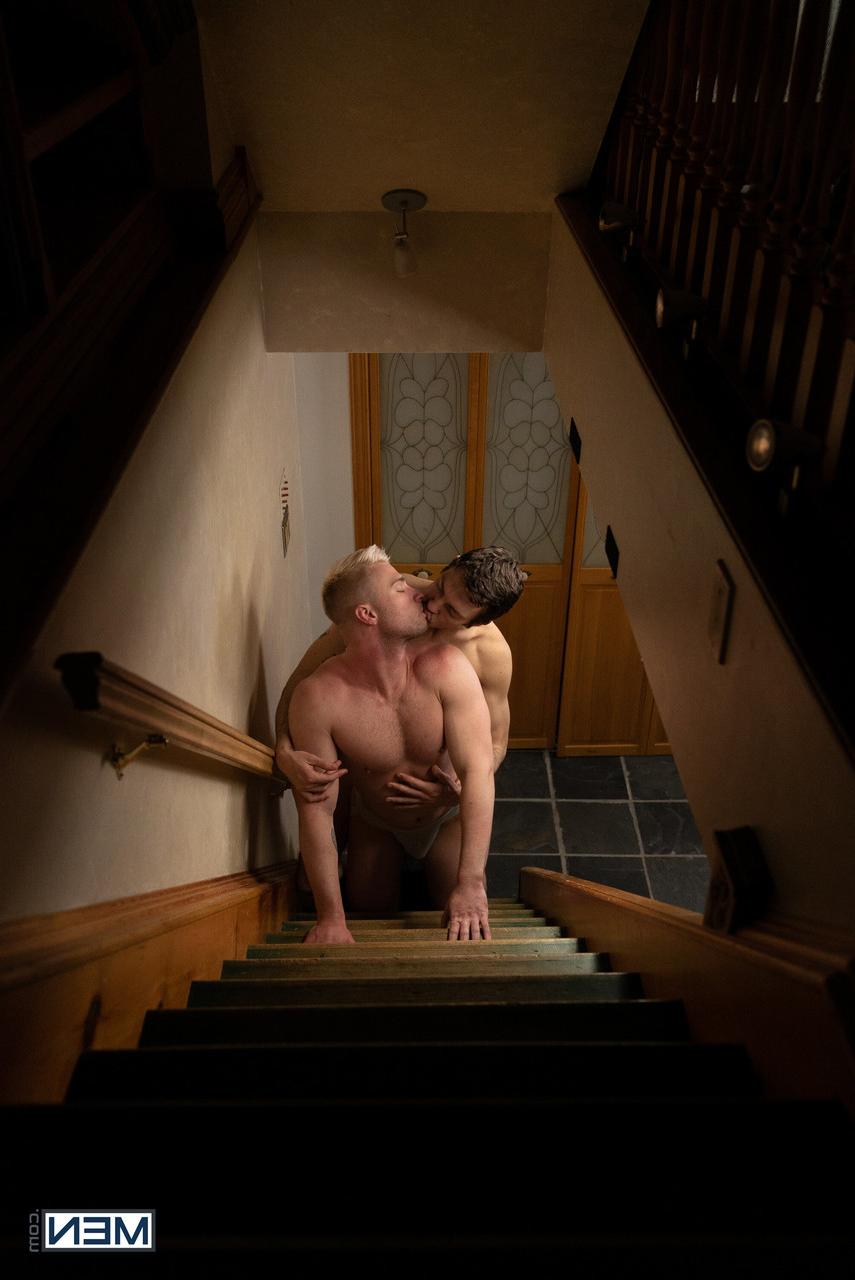 20P Gay hunks Chris Cool & Aiden Jacobs have doggystyle anal sex while standing