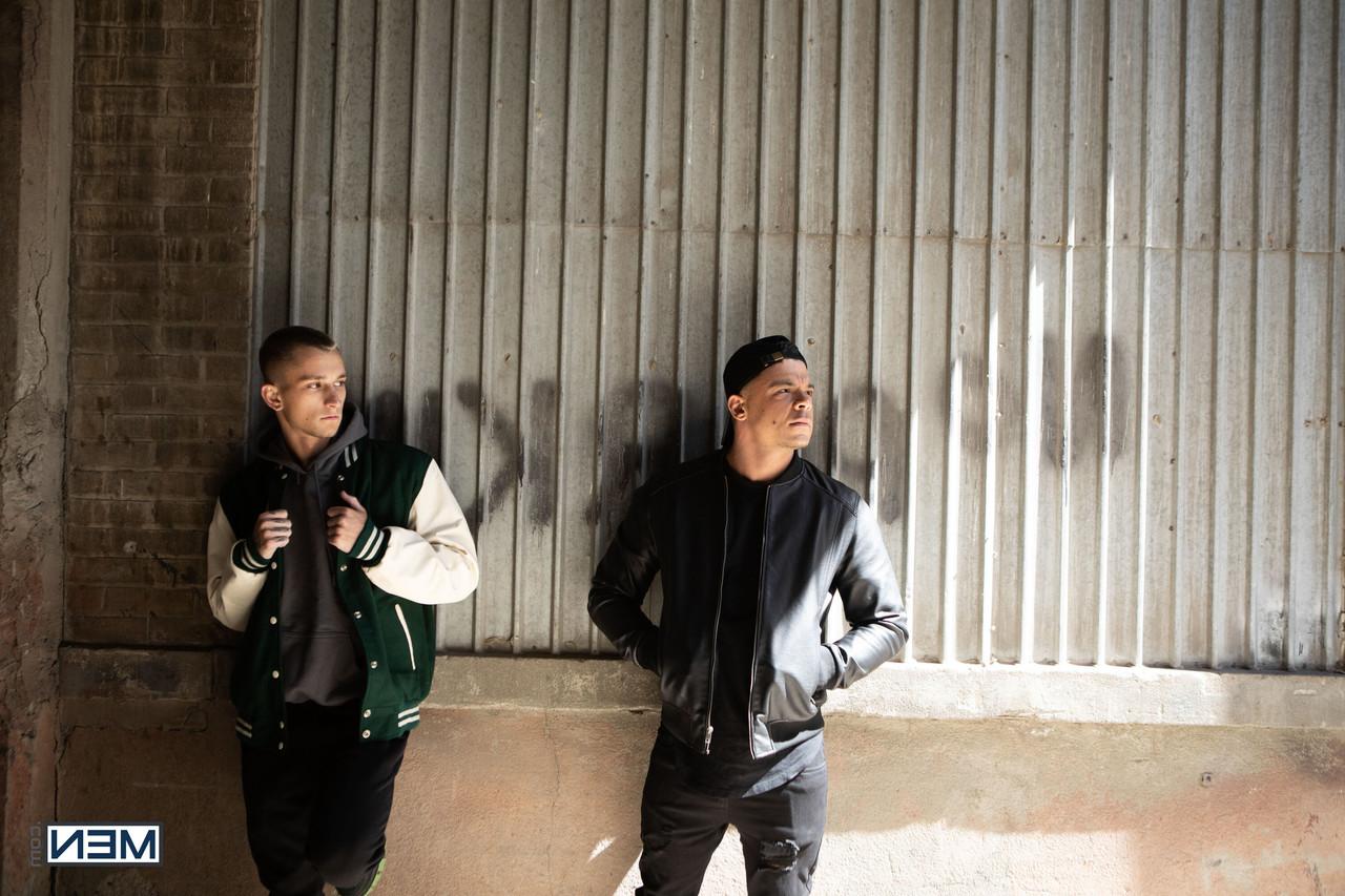 20P Men Com Miguel Exotic, Theo Brady