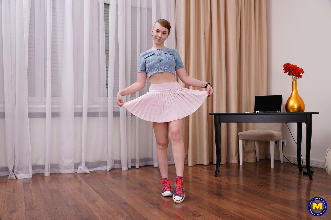 16P Madura NL Alice Klay, Sandy Big Boobs