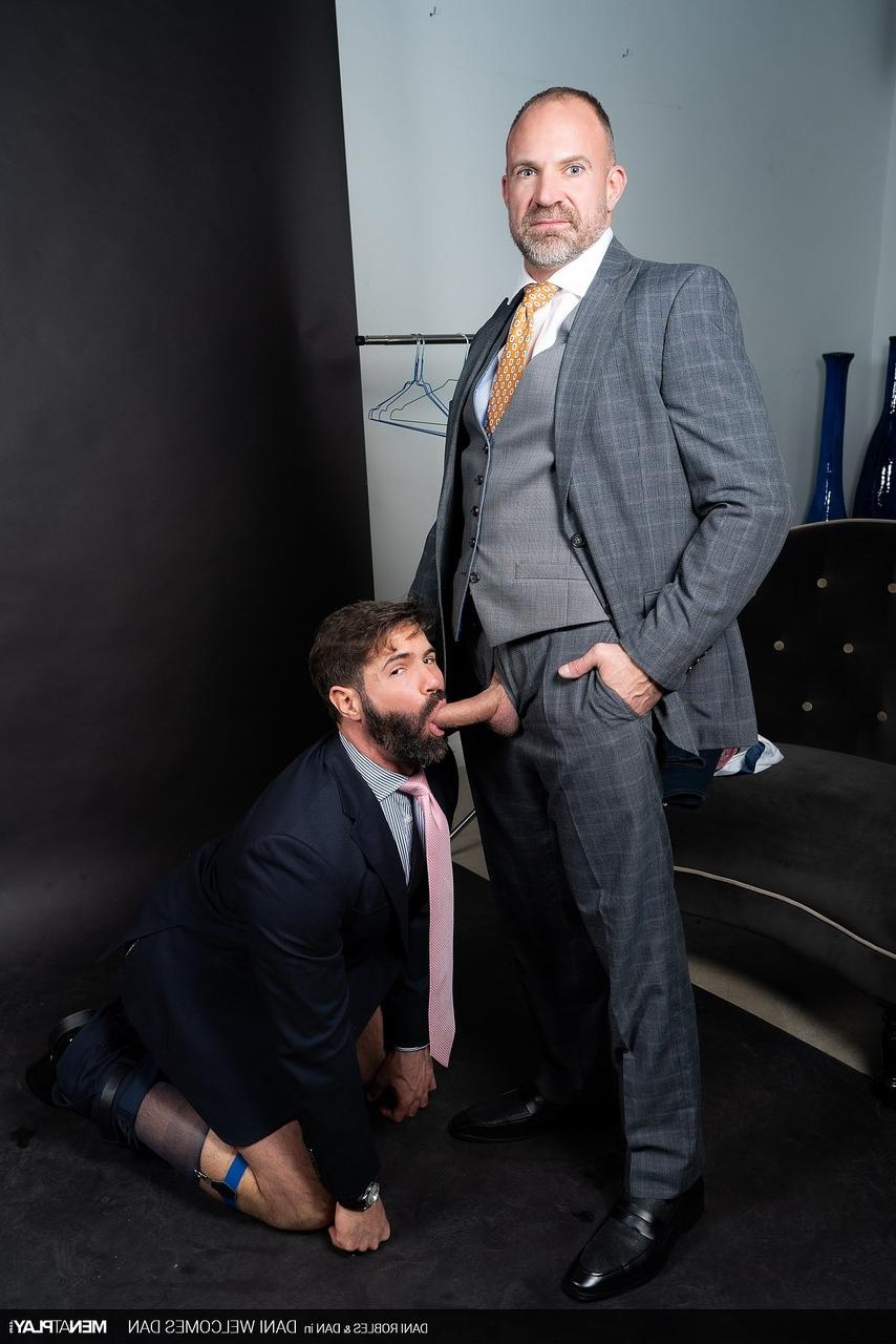 20P Gay men Dani Robles & DDan suck each other's dick and have anal sex