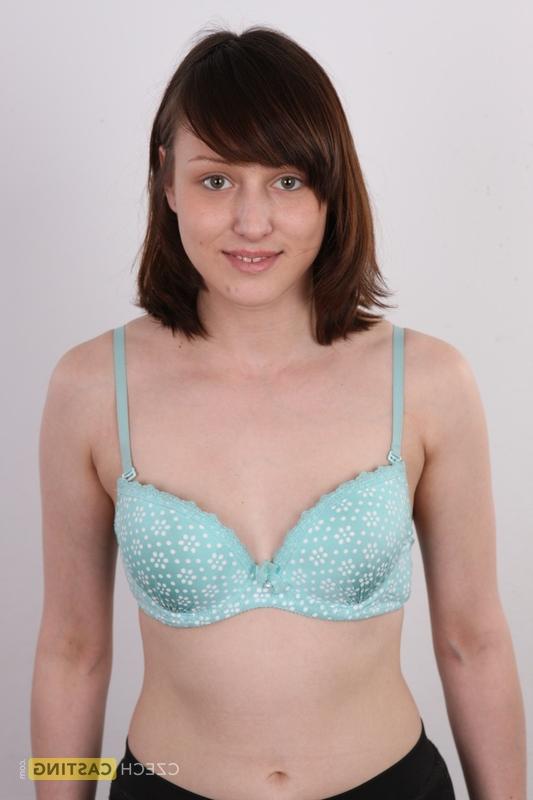 20P Teen amateur Eva takes a seat on a stool after standing butt naked