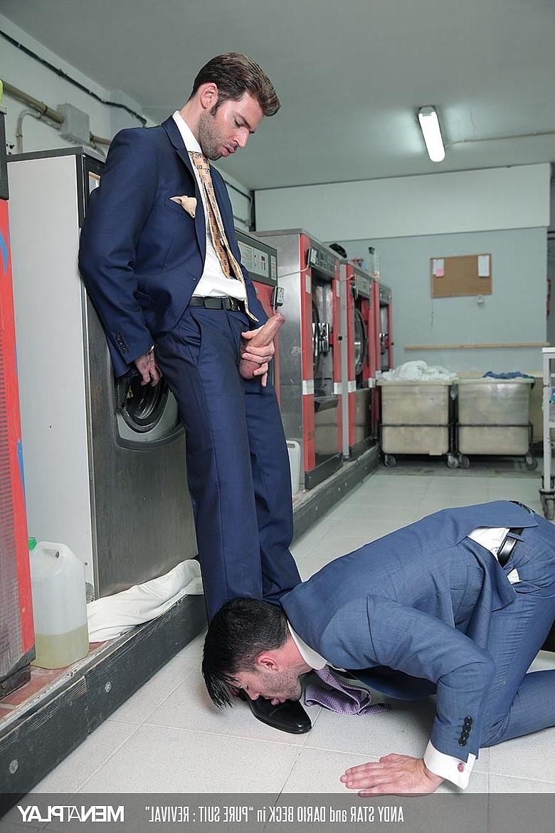 20P Homens gays gostosos Dario Beck e Andy Star fazem sexo anal depois de ação oral quente