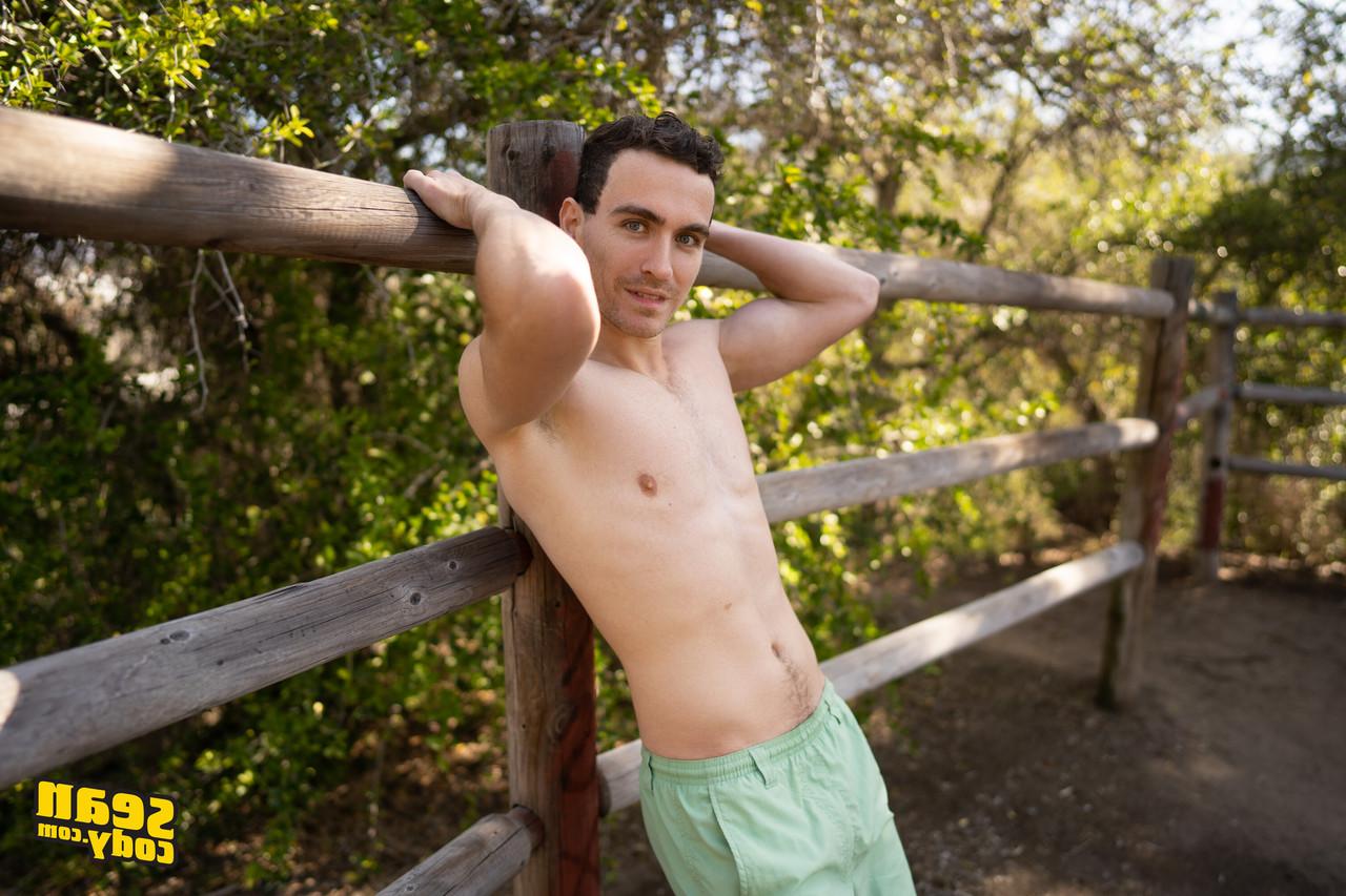 9P Sean Cody Johnny