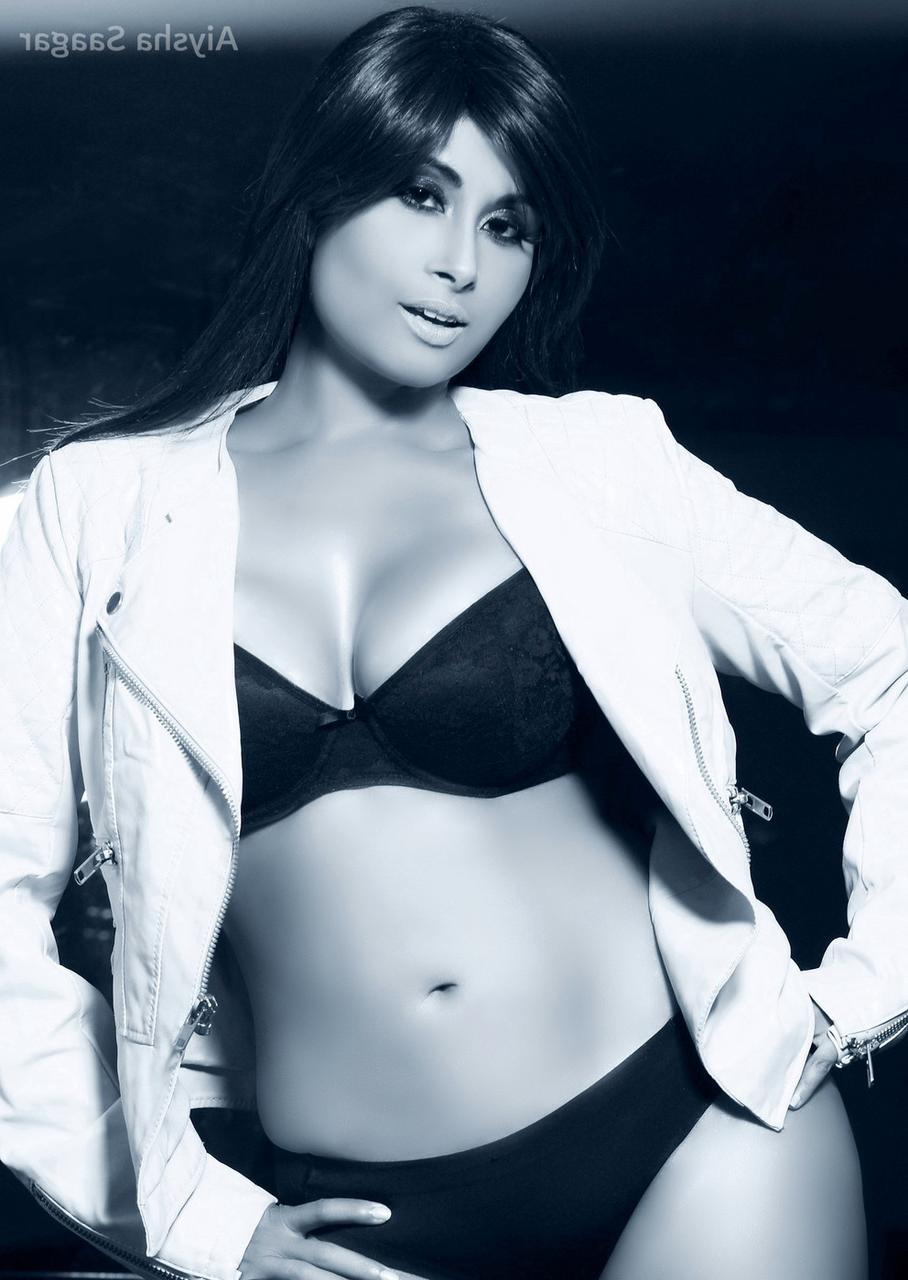 20P Bentbox Aiysha Saagar