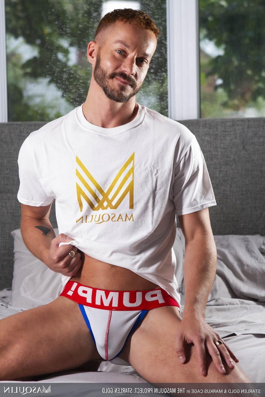 20P Gay mascular Markus Kage gosta de sexo anal estilo cachorrinho com Starlen Gold