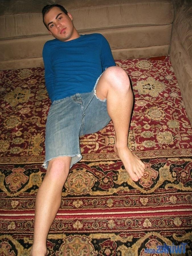 20P Hot twink with big balls jerks his shaved dick until he ejaculates