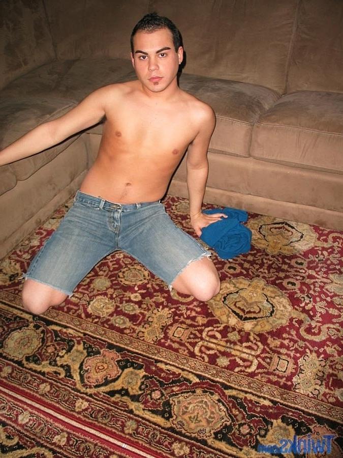 20P Hot twink with big balls jerks his shaved dick until he ejaculates
