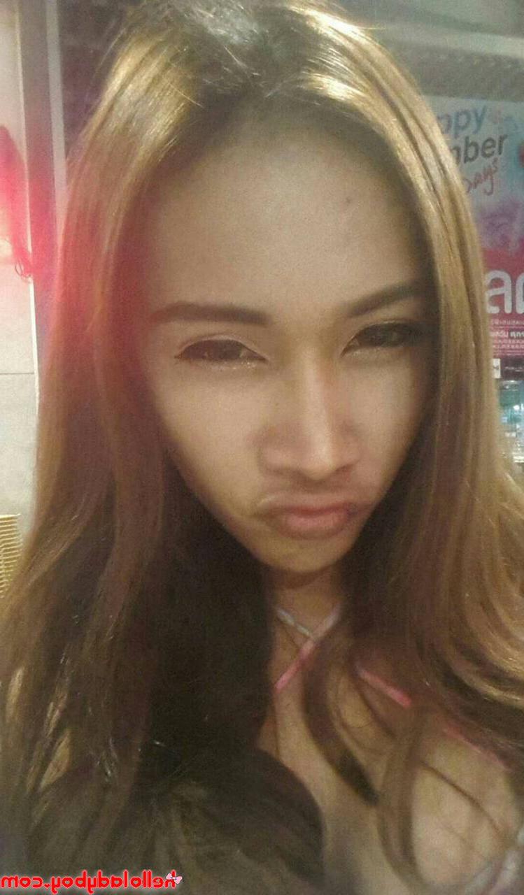 20P Hello Ladyboy 