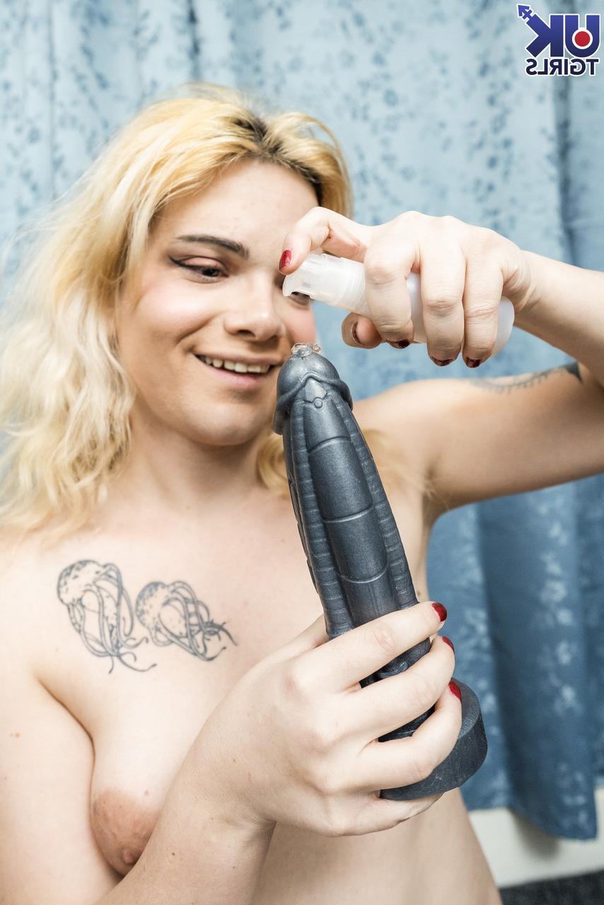 16P Tgirls do Reino Unido