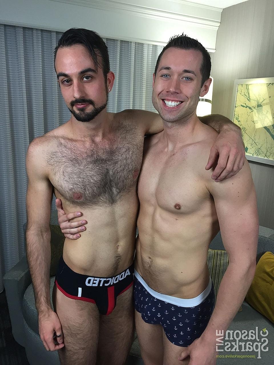 20P El encantador gay Cash Lockhart es analizado por el peludo Mason Lear