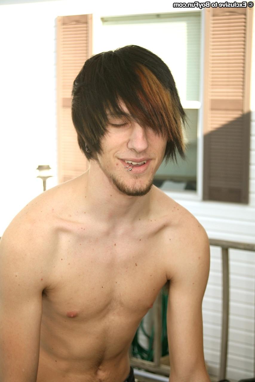 20P Boy Fun Evan Raynor