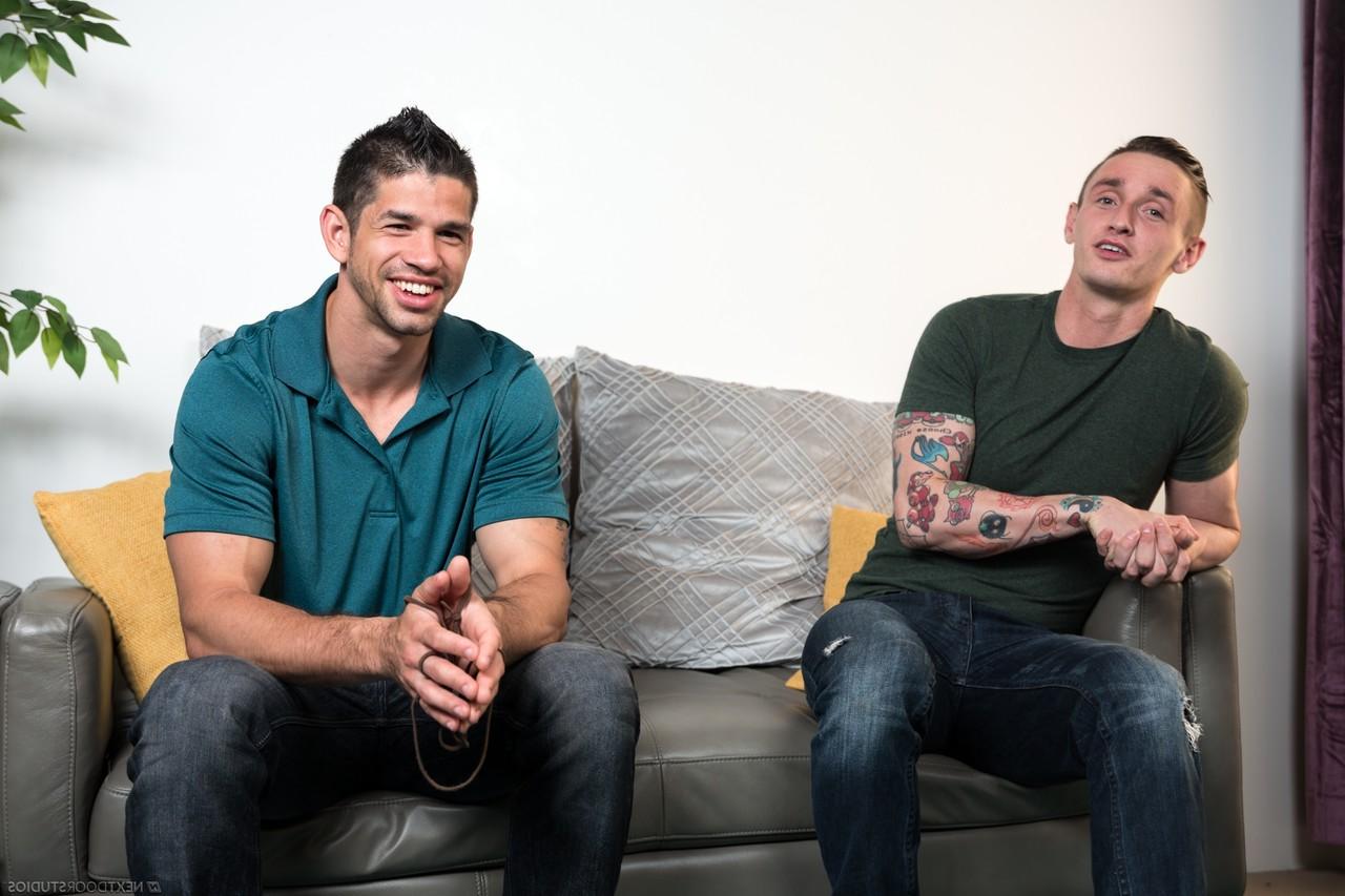 20P Stunning gays Lance Ford and Jason Richards stick their dicks in each other