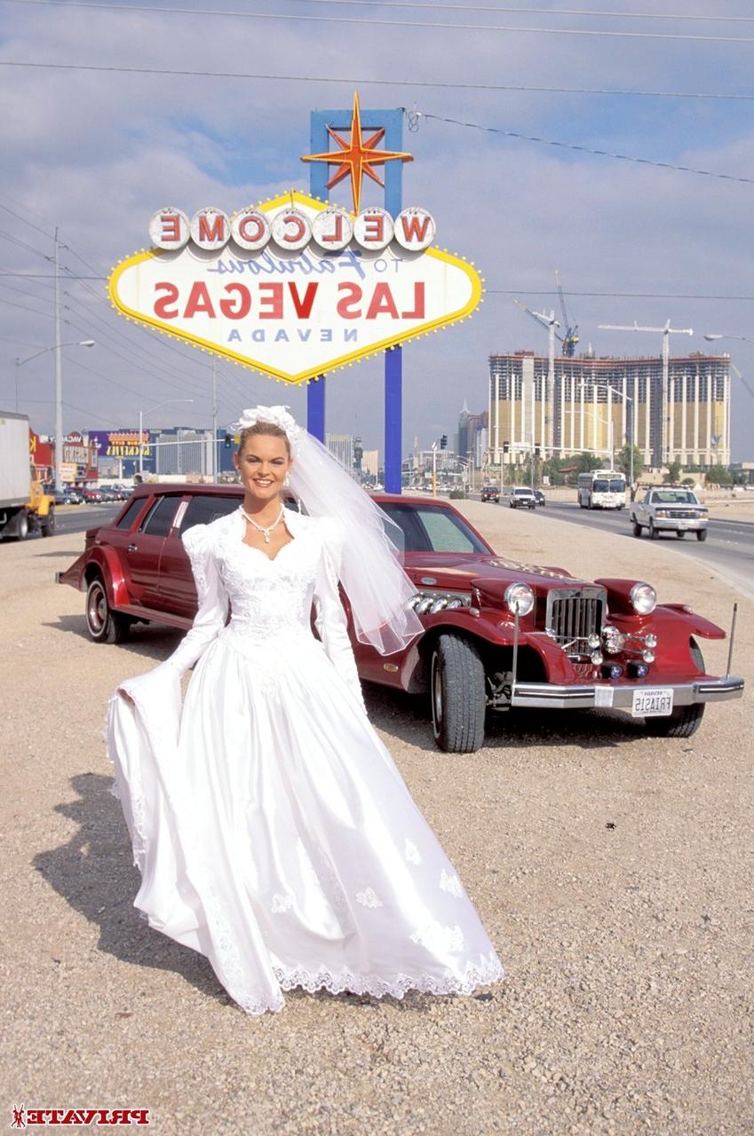 15P Blonde newlywed Theodora enjoys a bisexual FFM 3some on her honeymoon