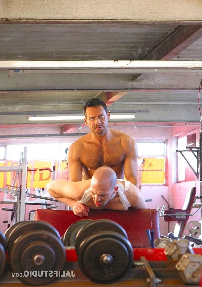 20P Gay hunk Marco DiLucca has hardcore anal sex with a bodybuilder in the gym