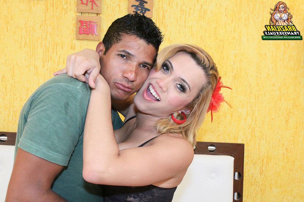 14P Brazilian Transsexuals Naked Images