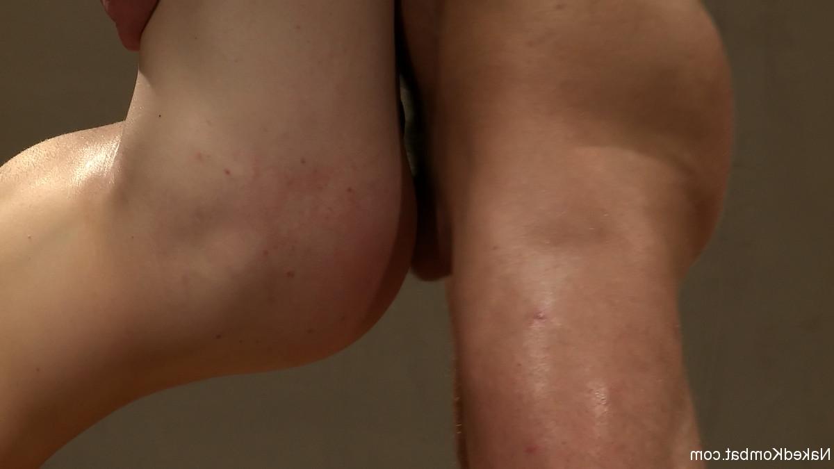 20P Desnudo Kombat Dean Tucker, Ridge Michaels