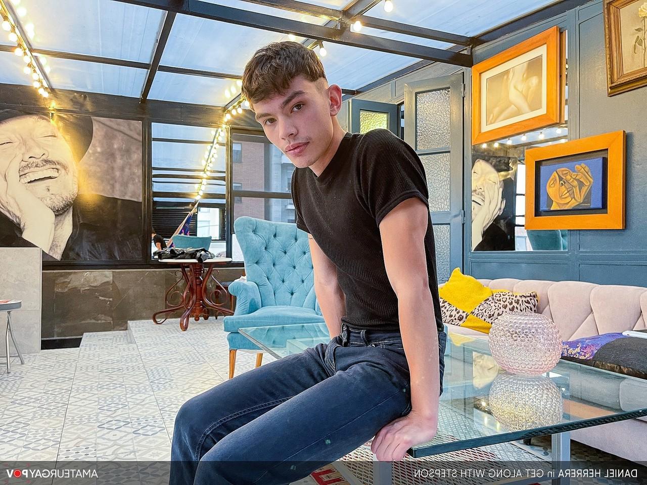 20P Hot twink Manuel Skye enjoys doggystyle anal sex with his stepdad