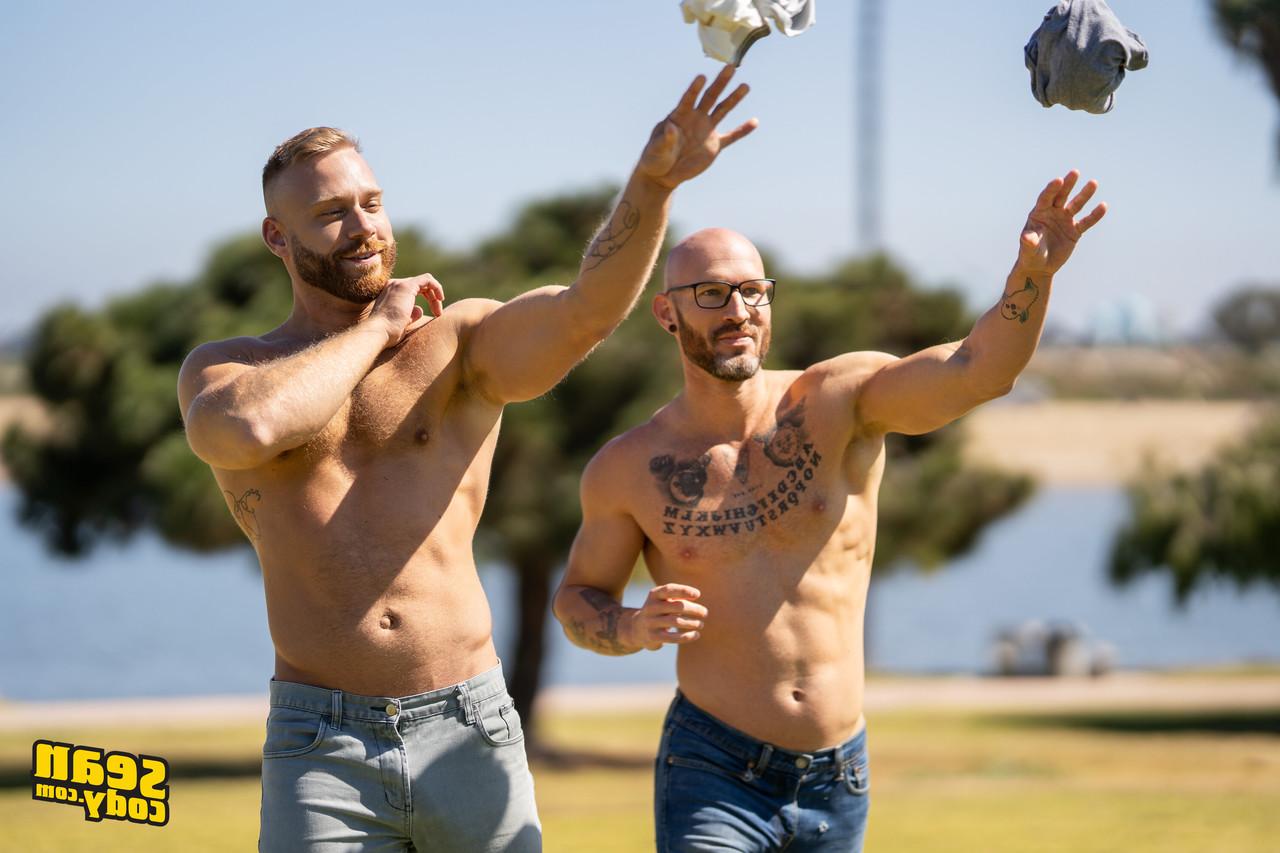 18P Sean Cody Brogan, Vin Roxx